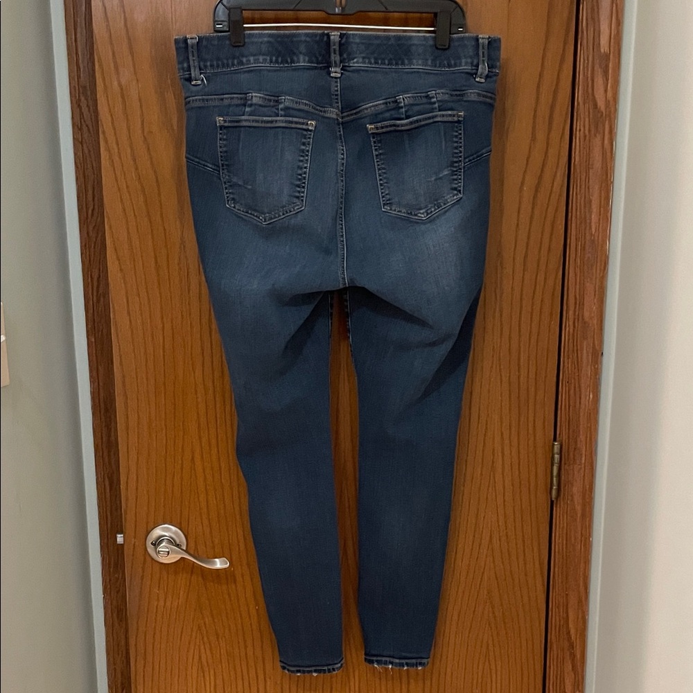 TORRID UEC Women’s Size 16 Regular Dark Blue Skinny Jeans 👖bombshell skinny - Picture 10 of 15